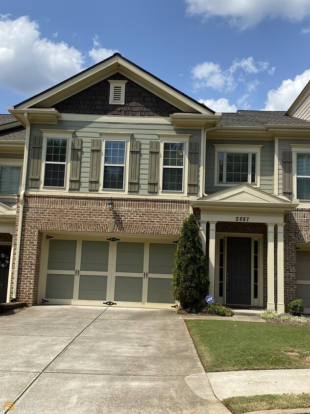 Foto principal - 2887 Laureate Ct