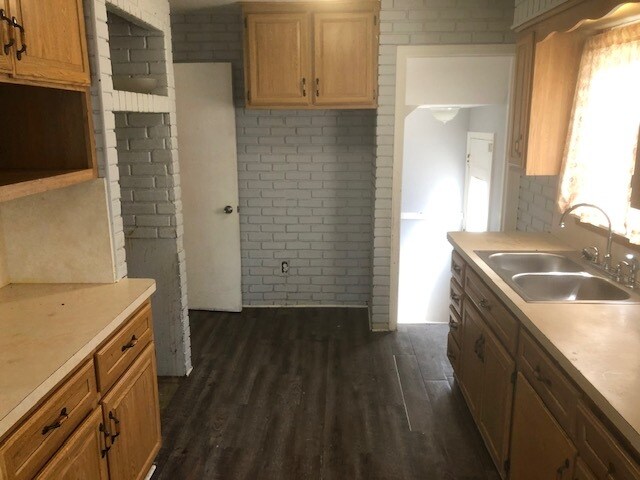 Foto del edificio - 11450 Rockland