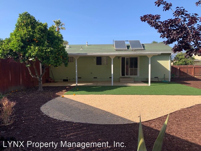 Building Photo - 4 br, 2 bath House - 885 Perry Court