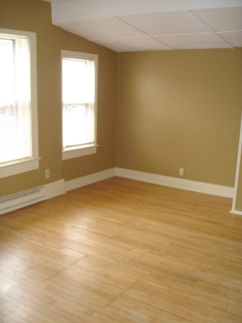 Foto del edificio - 716 Cass St