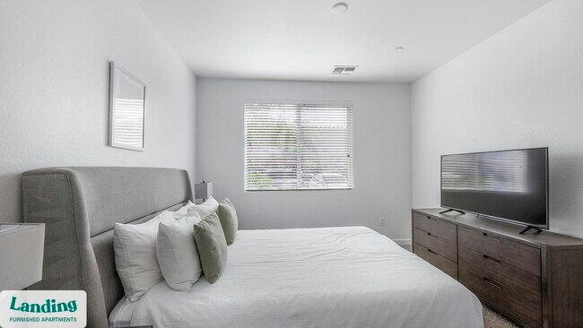 Foto del edificio - 2323 N 150th Dr