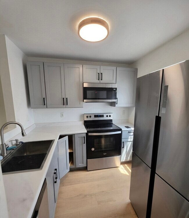 Foto del edificio - 221 Malloy Ln
