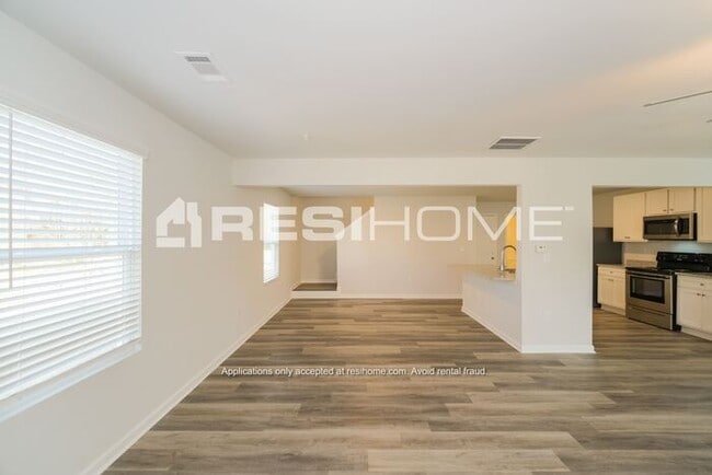 Building Photo - 140 WELLBROOK CT