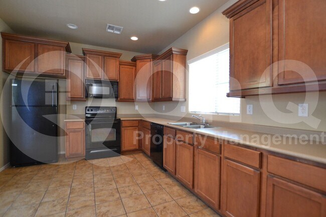 Foto del edificio - 4732 E Laurel Ave