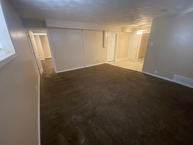 Building Photo - 2534 J St