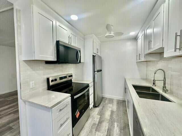 Foto del edificio - 3045 Cornwall C