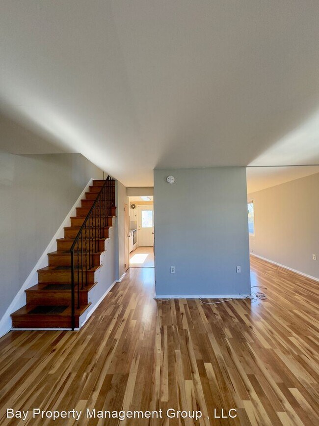 Foto del edificio - 3 br, 1.5 bath House - 1629 Wentworth Ave