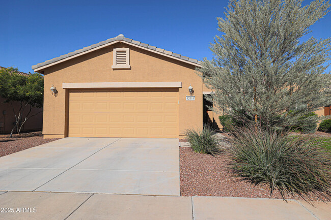 Building Photo - 42016 W Ellington Ln