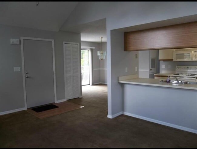 Building Photo - 3110 W Fox Squirrel Dr