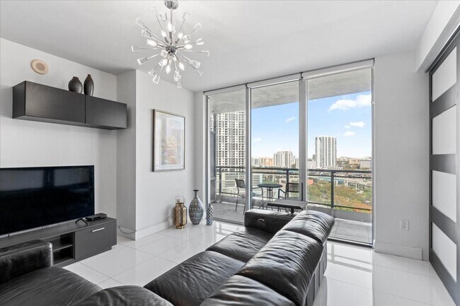 Foto del edificio - 90 SW 3rd St