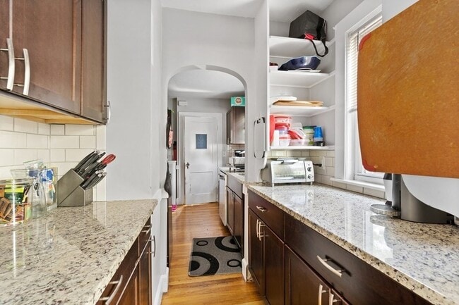 Photo - 28 Warwick Rd Apartment