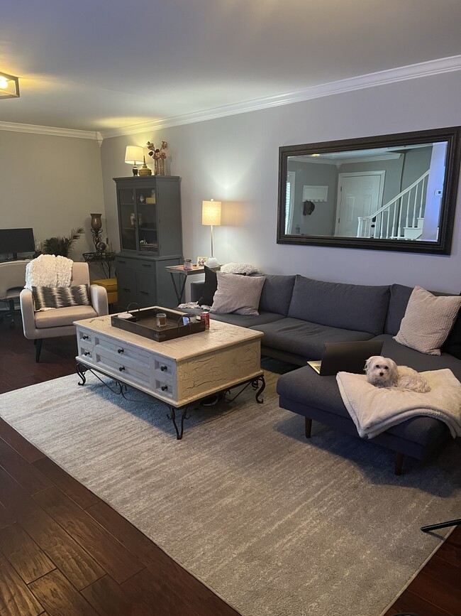 Foto del edificio - 5718 Quince Rd