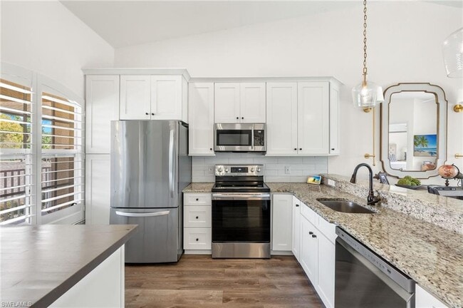Building Photo - 302 Newport Dr