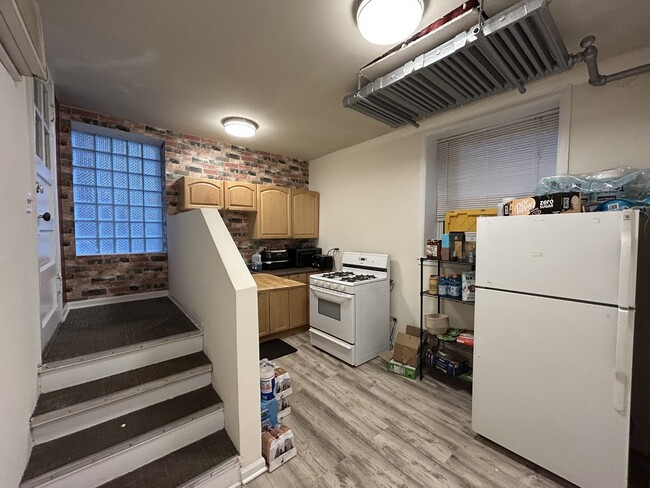 Foto del edificio - 4621 N Rockwell St
