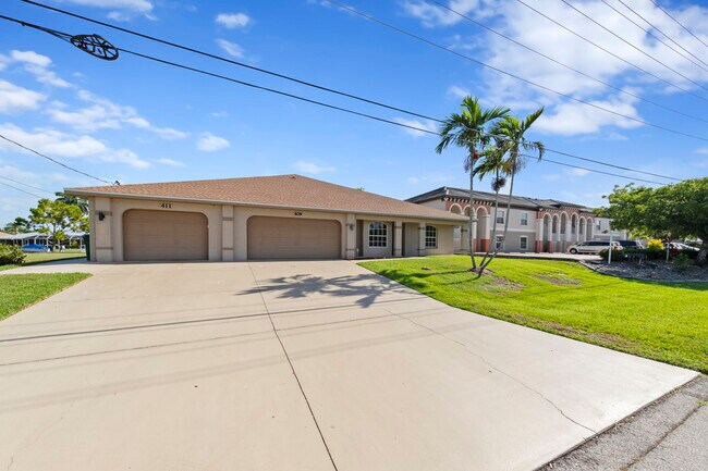 Foto del edificio - 409 SW 47th Ter