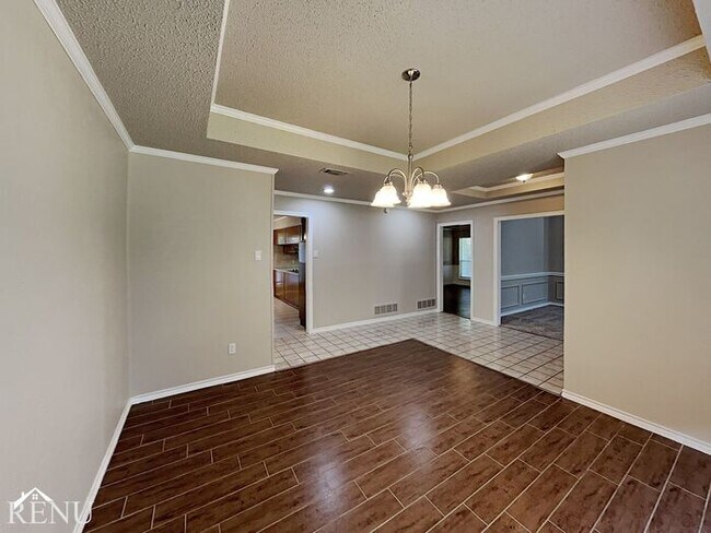 Building Photo - 1413 Cobblestone Dr