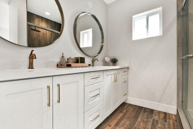 Foto del edificio - 26 Newtrust Way