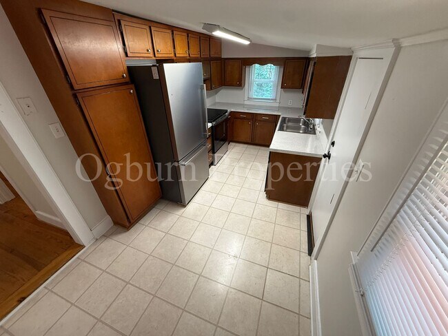 Foto del edificio - 220 S Gordon Dr