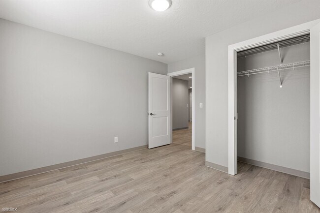 Building Photo - 3 br, 2 bath Duplex - 1502 Bell Street