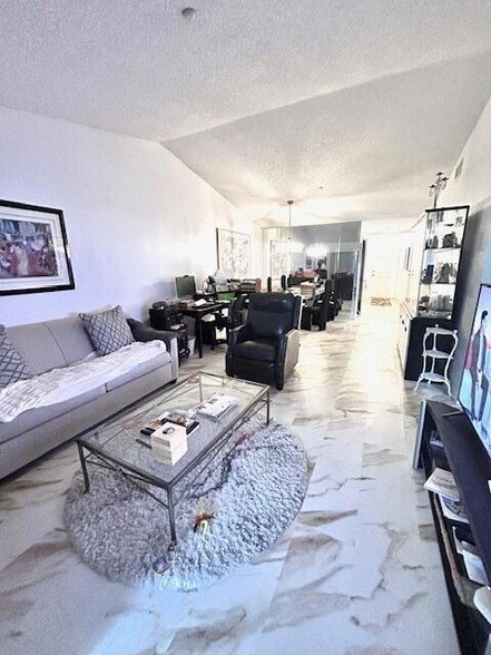 Foto del edificio - 15342 Lakes of Delray Blvd