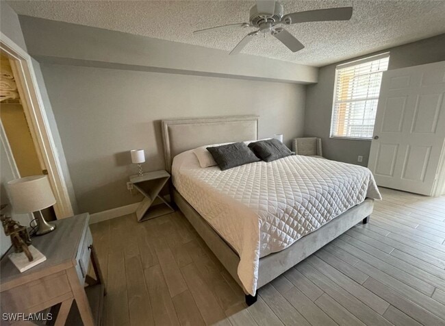 Building Photo - 8735 River Homes Lane