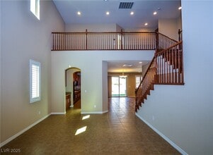 Building Photo - 685 Catalina Aisle St