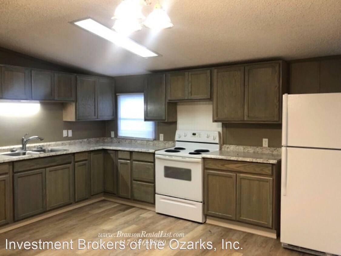 2 br, 2 bath House 112 Guitar Street House Rental in Kirbyville, MO