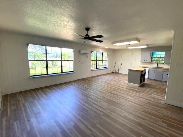 Foto del edificio - 1861 Co Rd 1333