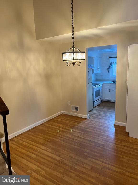 Building Photo - 13310 Preuit Pl