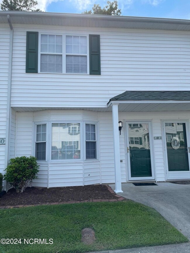 Foto del edificio - 880 Spring Forest Rd