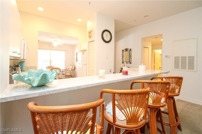 Foto del edificio - 1045 Tarpon Cove Dr