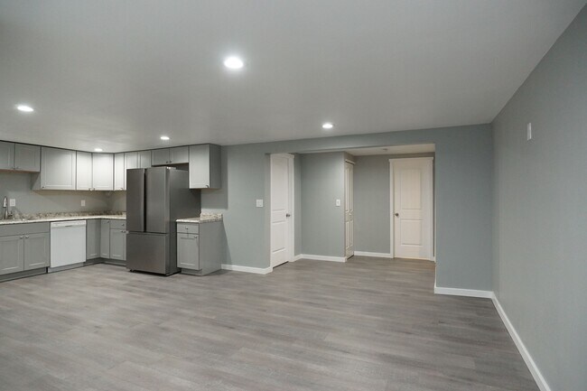 Foto del edificio - 1523 S Mason Ave