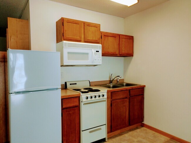 Building Photo - Waterfront One Bedroom Condo