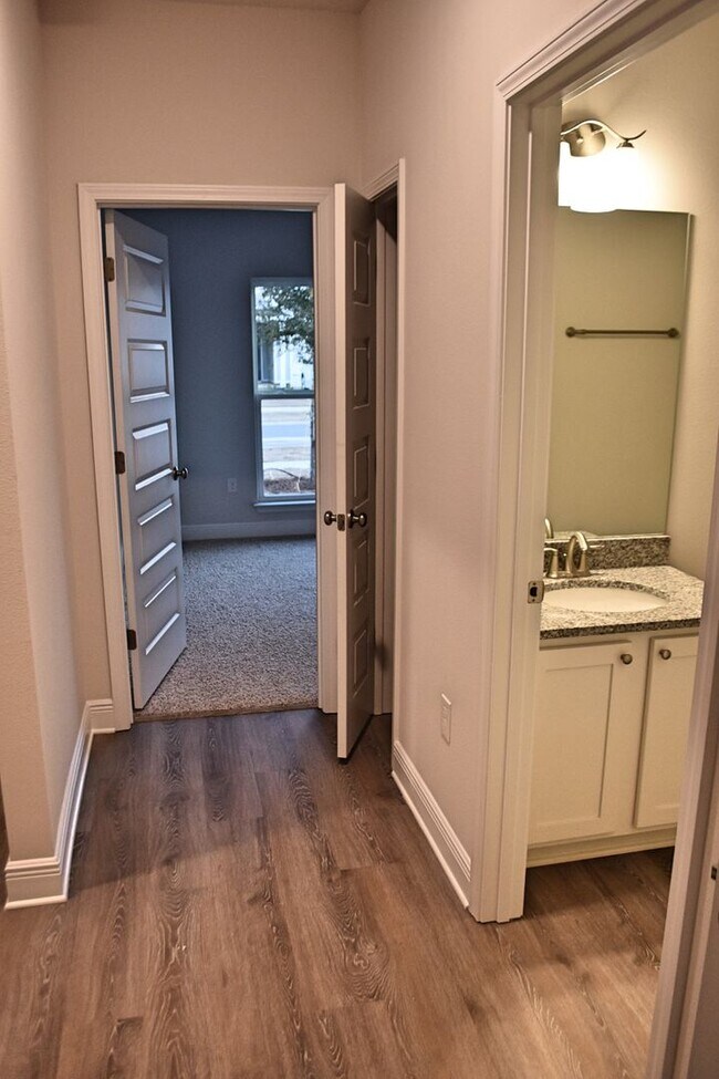 Foto del edificio - Four Bedroom  in Hammock Bay Fire Fly Community