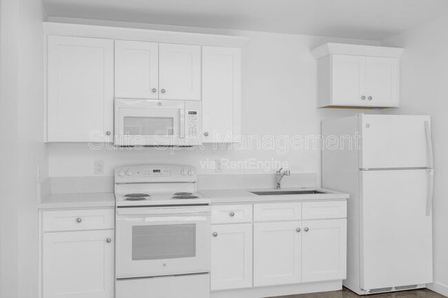 Foto del edificio - 570 N Cambridge St