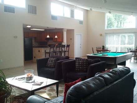Foto del edificio - 210 Sutters Mill Ln