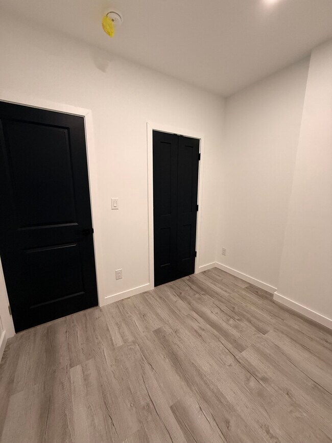 Foto del edificio - 3340 Potter St