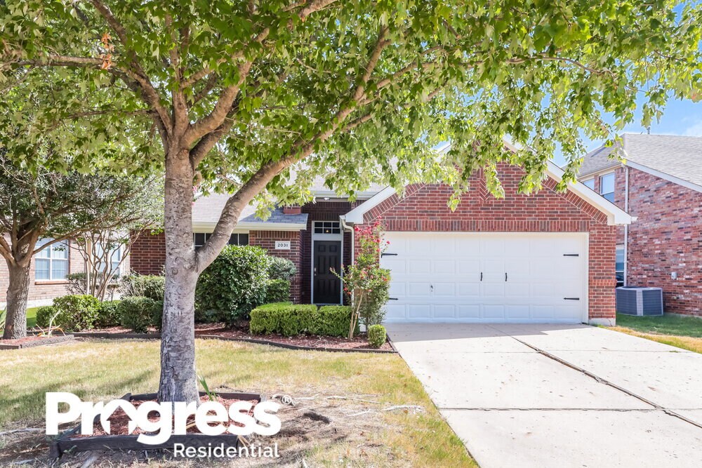 Primary Photo - 2031 Brook Meadow Dr