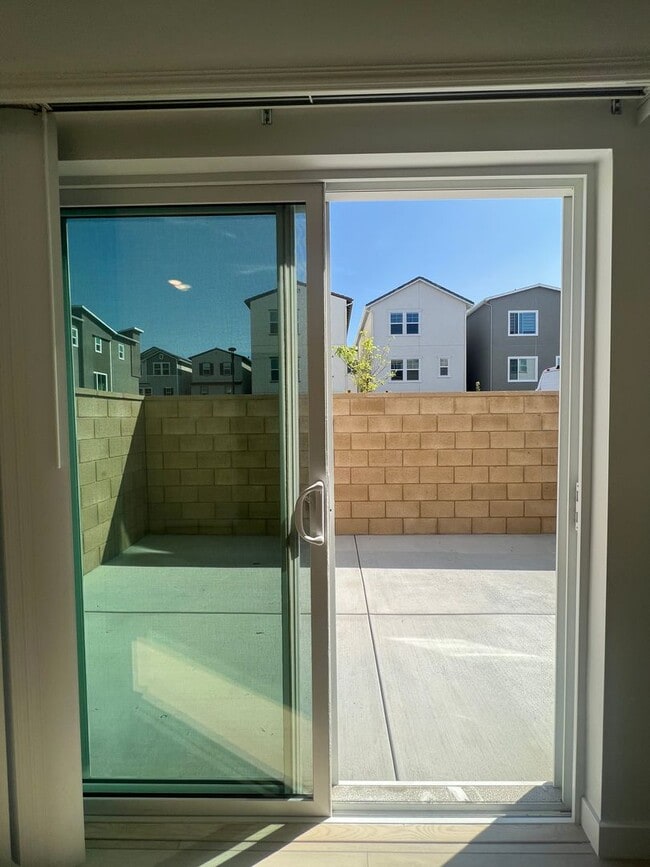 Building Photo - Brand New 4 Bed / 3.5 Bath Single-Family Home – Modern, Spacious & Energy Efficient