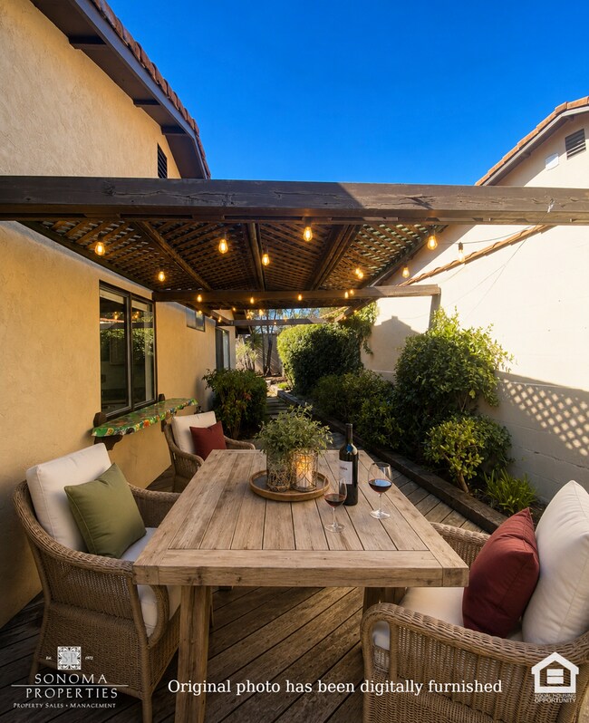 Building Photo - 2bd/2ba Condo in Eastside Sonoma
