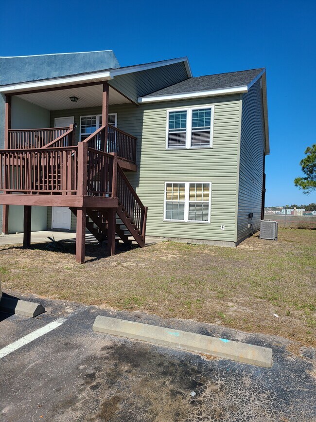 vista lateral - 131 Gwyn Dr