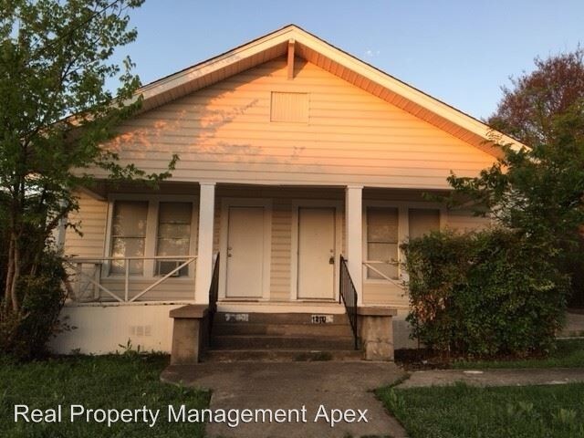 Primary Photo - 1202 N 9th St