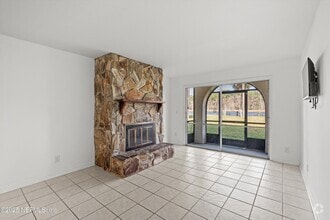 Building Photo - 1530 El Prado Rd