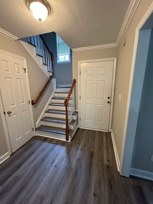 Foto del edificio - 1801 Crystal Down Ln