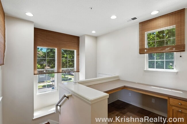 Photo - Spectacular 2 BD* 2BA* Townhome Located In...