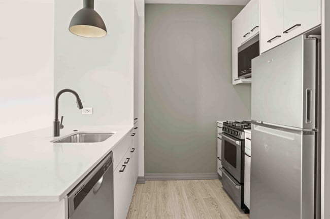 Photo - 2150 N Elston Ave Apartment