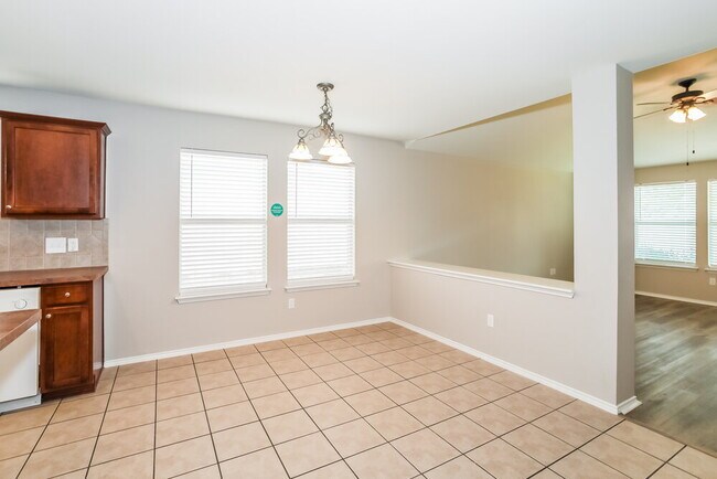 Building Photo - 8809 Sagebrush Trail