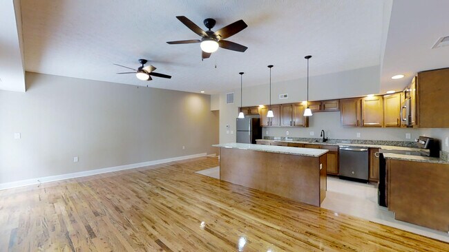 Foto del edificio - 33 North Grant Avenue