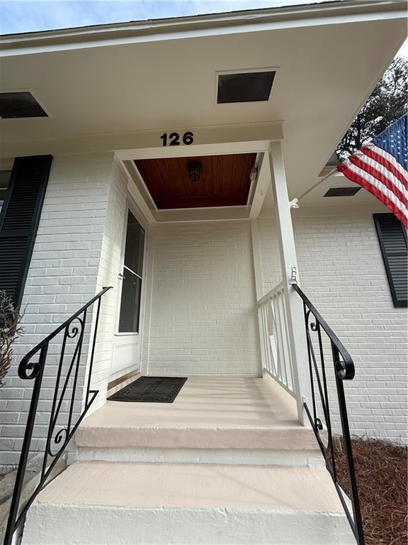 Building Photo - 126 Batre Ln