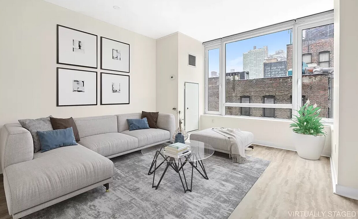 Primary Photo - 261 W 28th St